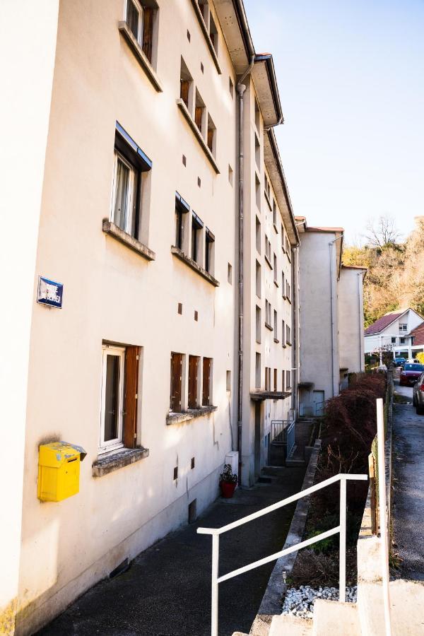 Ferienwohnung Kasa Jura - Au Coeur Des Monts Saint-Claude Exterior foto
